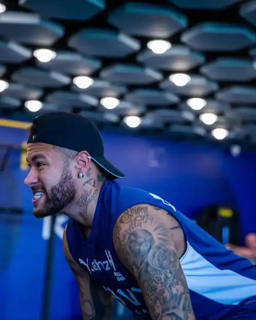 他們將在接 他們將在接